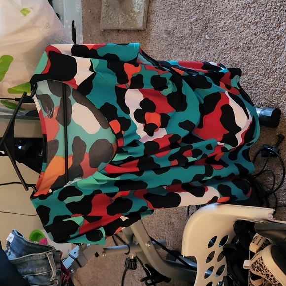 Plus Size Colorful Blouse - Picture 1 of 1